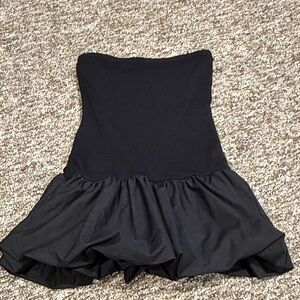 Black Strapless Bubble Dress